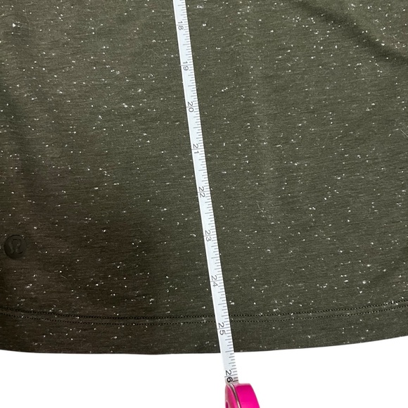 44. Lululemon • All Yours Boyfriend Tee Dark Olive / White PTP: 21.5” - Picture 4 of 7